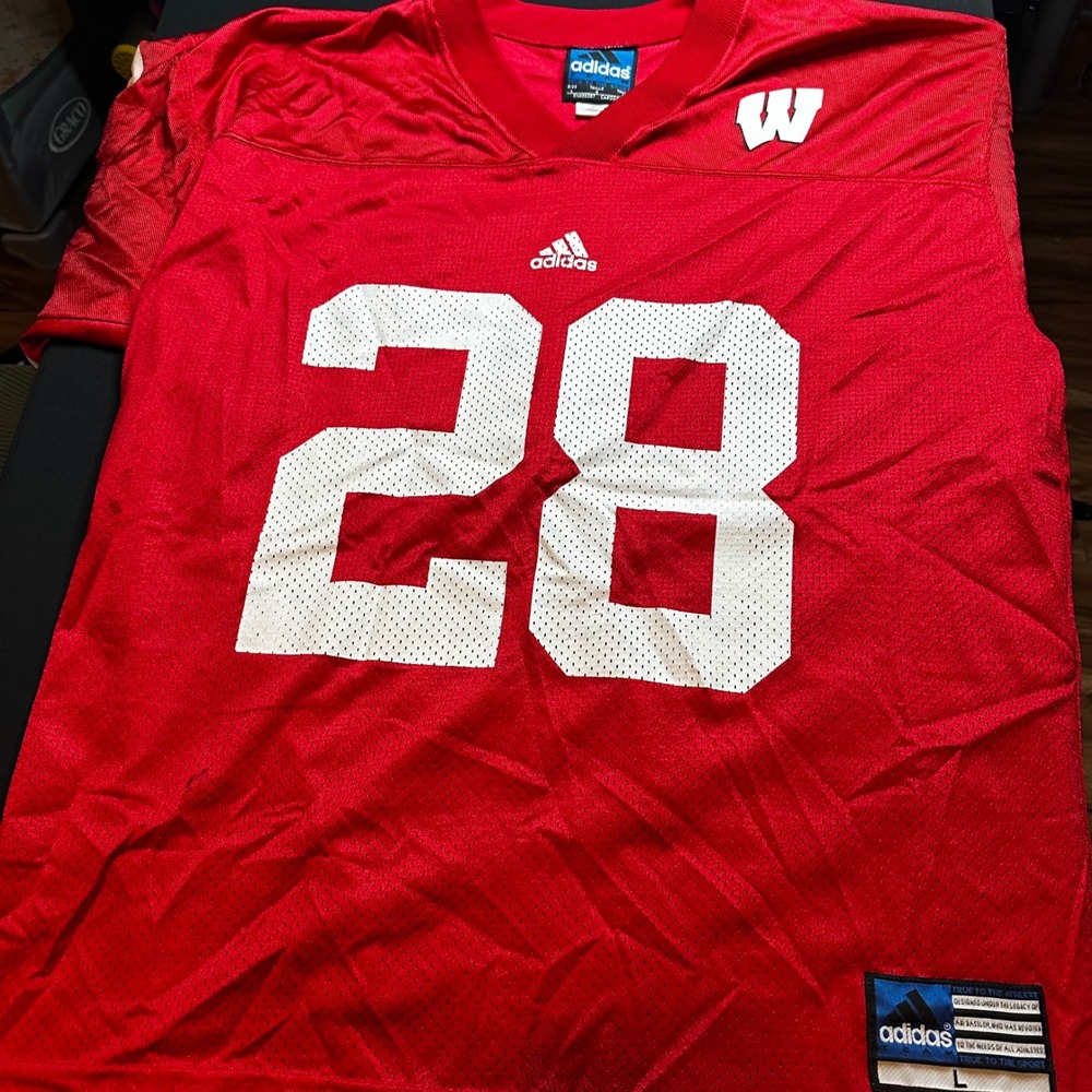 Adidas Wisconsin Badgers Football Jersey Red Mesh Number 28 Mens Large